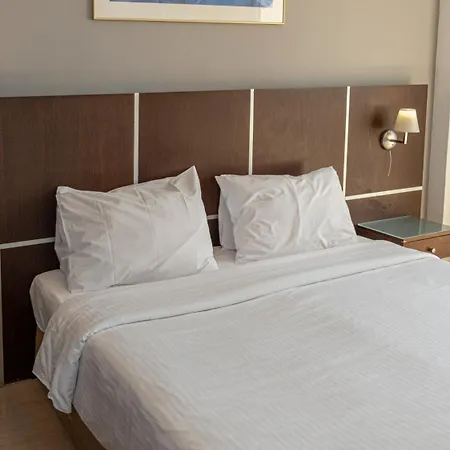 Отель Blue Sea 4*